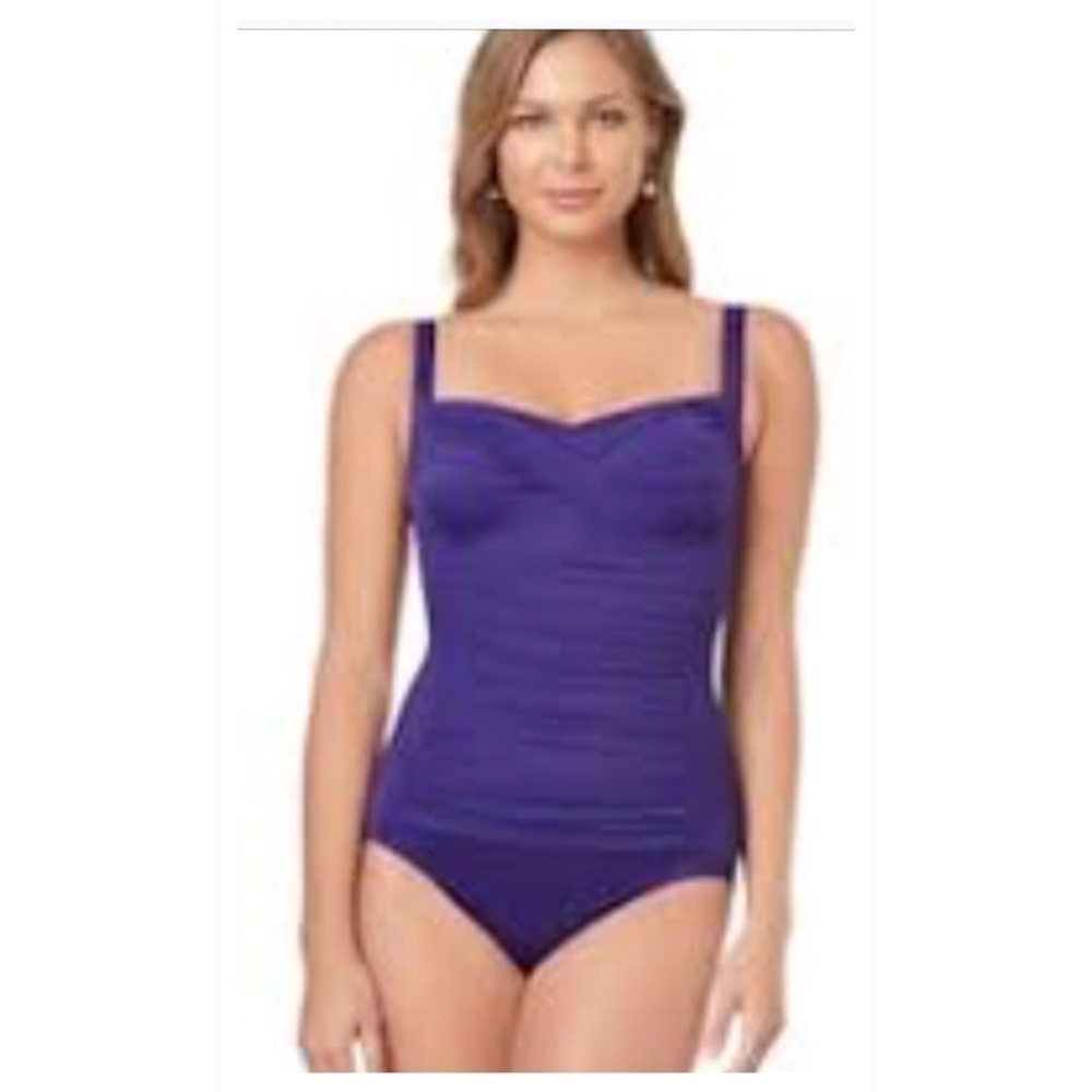 CROFT&BARROW One Piece Swimsuit Size 12